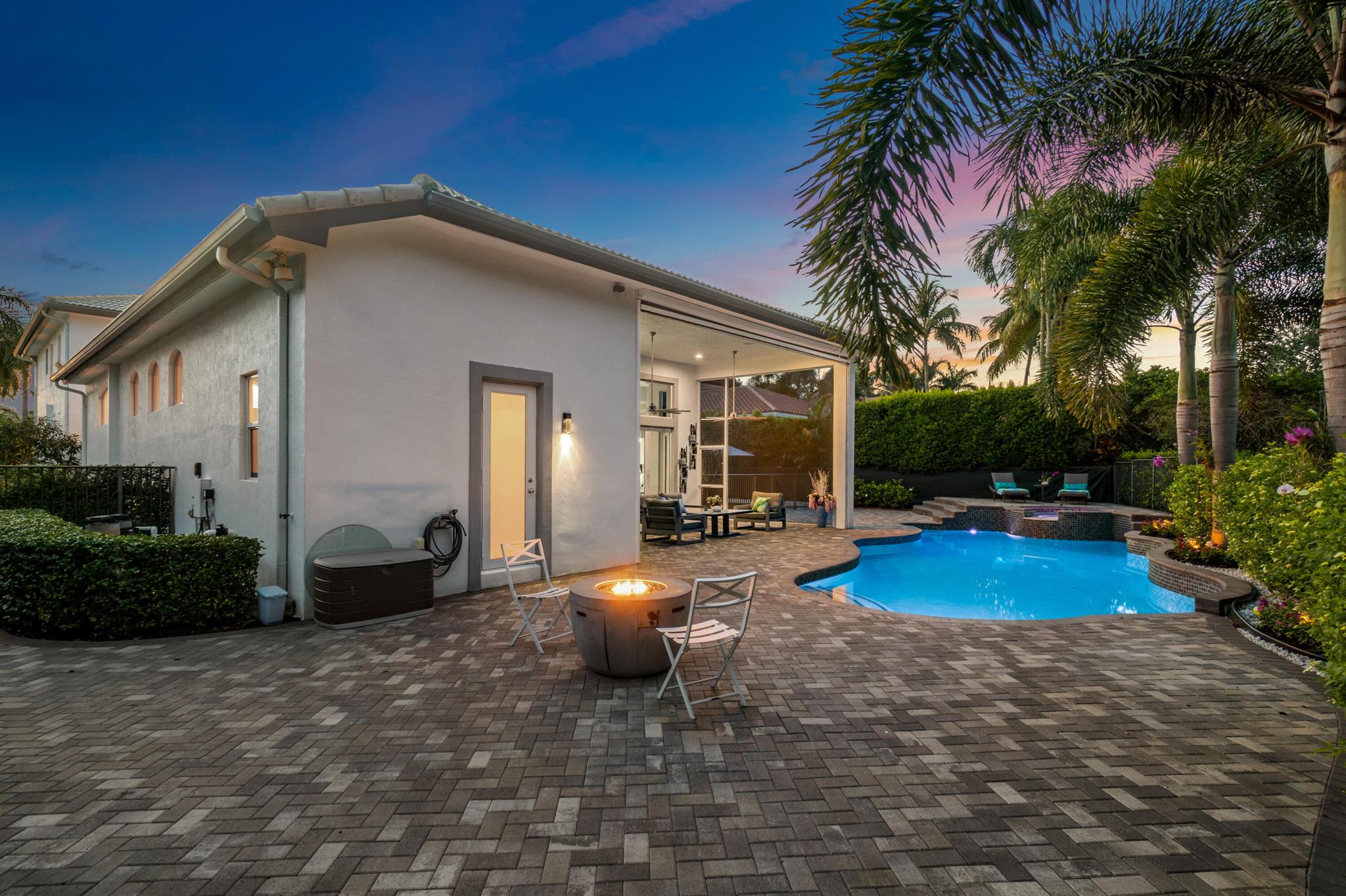 Mizner Country Club - Residential