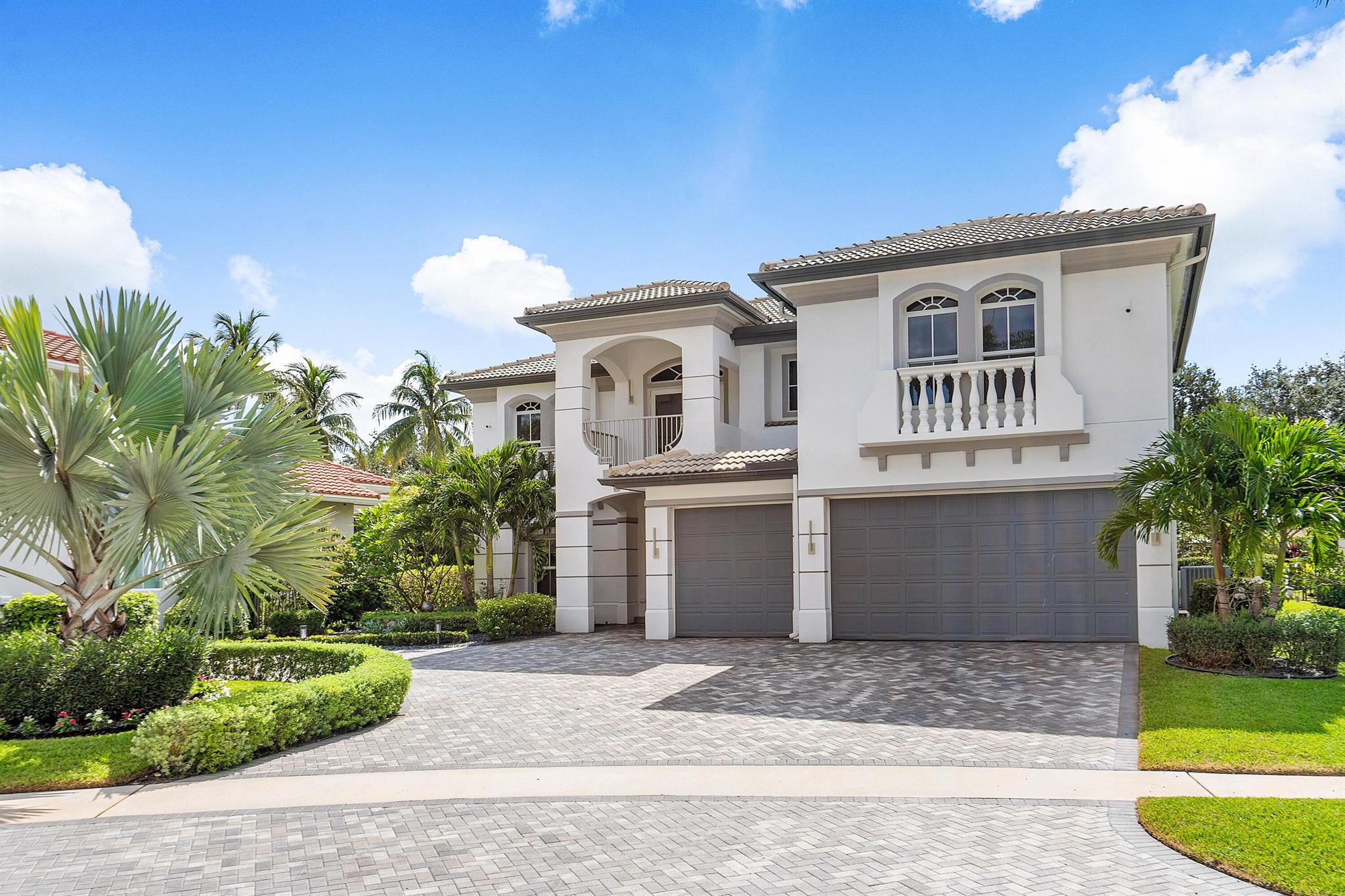 Mizner Country Club - Residential