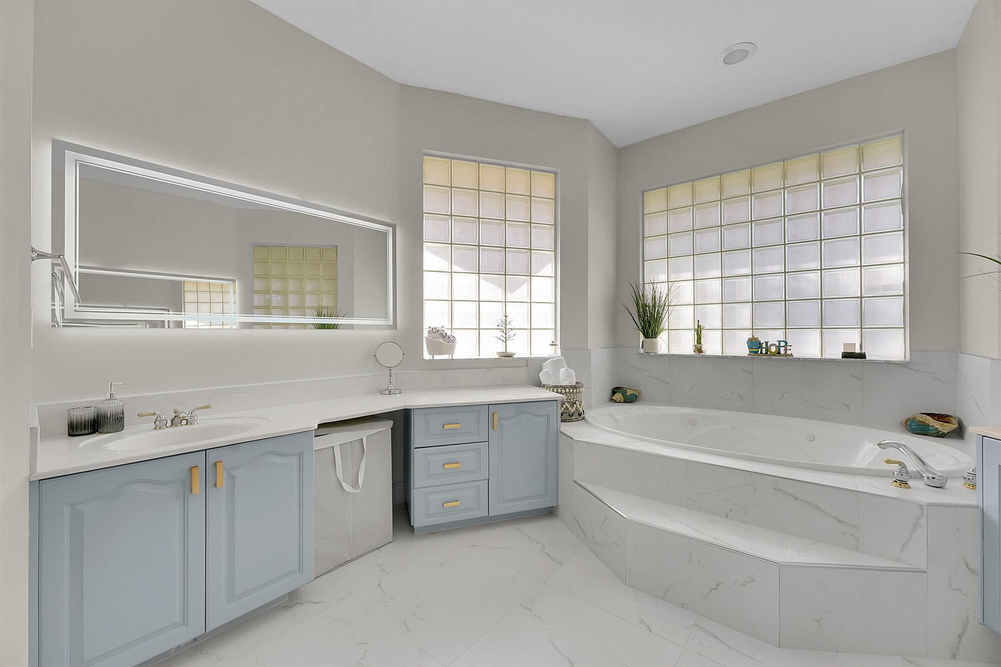 GREENVIEW SHORES 2 OF WEL - Residential Lease