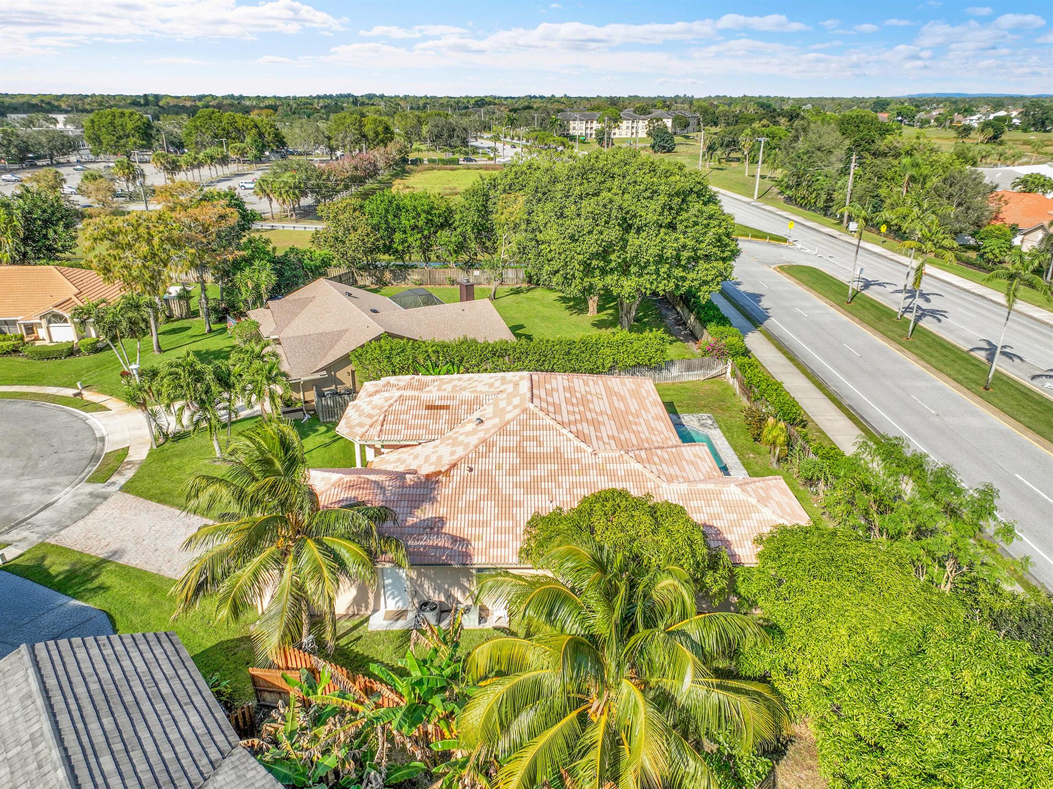 GREENVIEW SHORES 2 OF WEL - Residential Lease