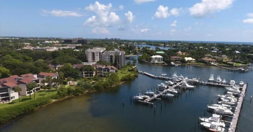 Twelve Oaks - Residential Lease