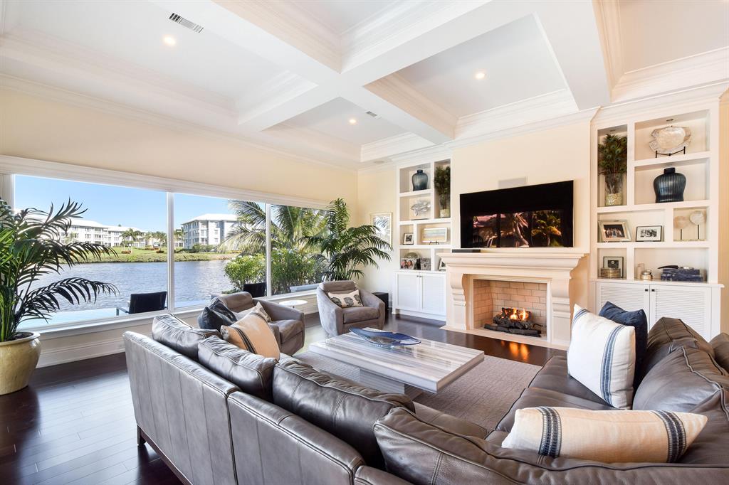 TROPIC ISLE 2ND SEC - Residential