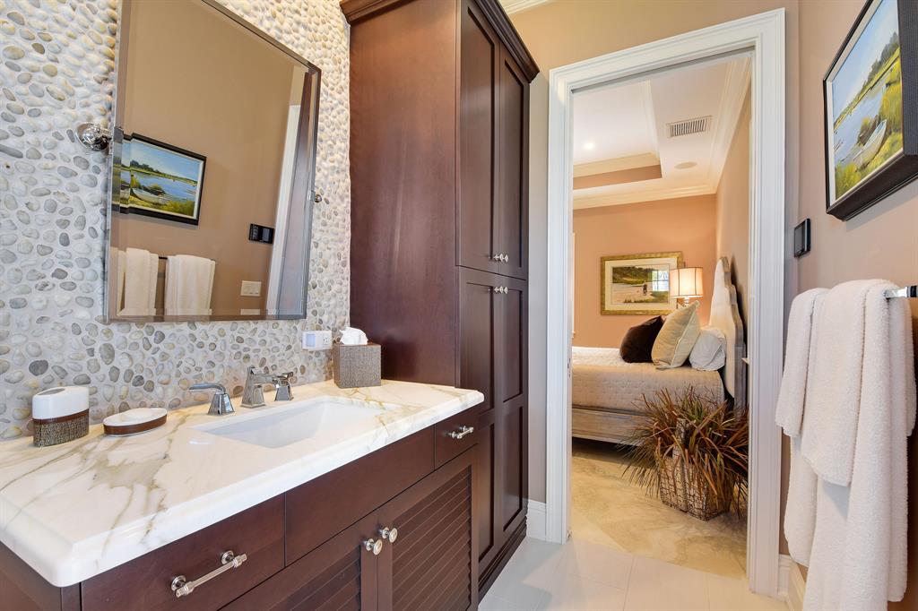 TROPIC ISLE 2ND SEC - Residential