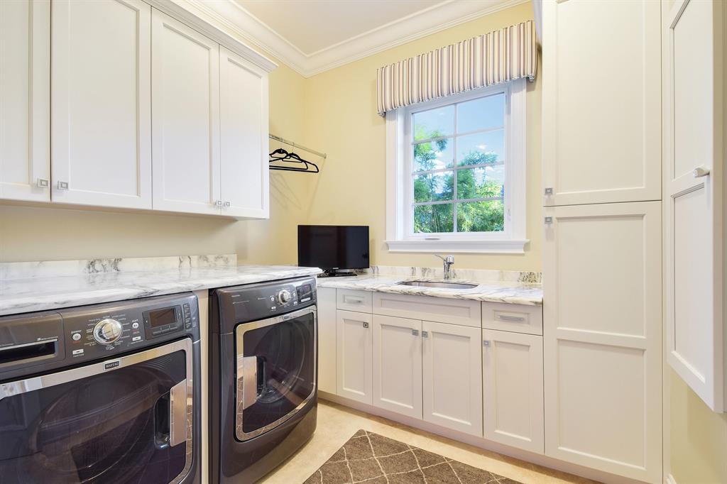 TROPIC ISLE 2ND SEC - Residential