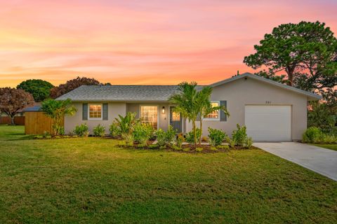 Photo of 581 SE Crescent Avenue, Port Saint Lucie, FL 34984 (MLS # B26054785)