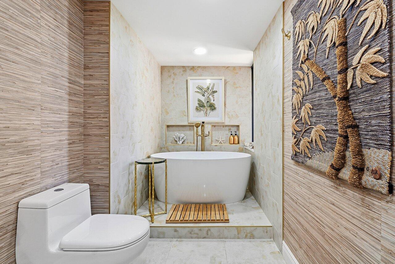 MARTINIQUE 2 CONDO - Residential