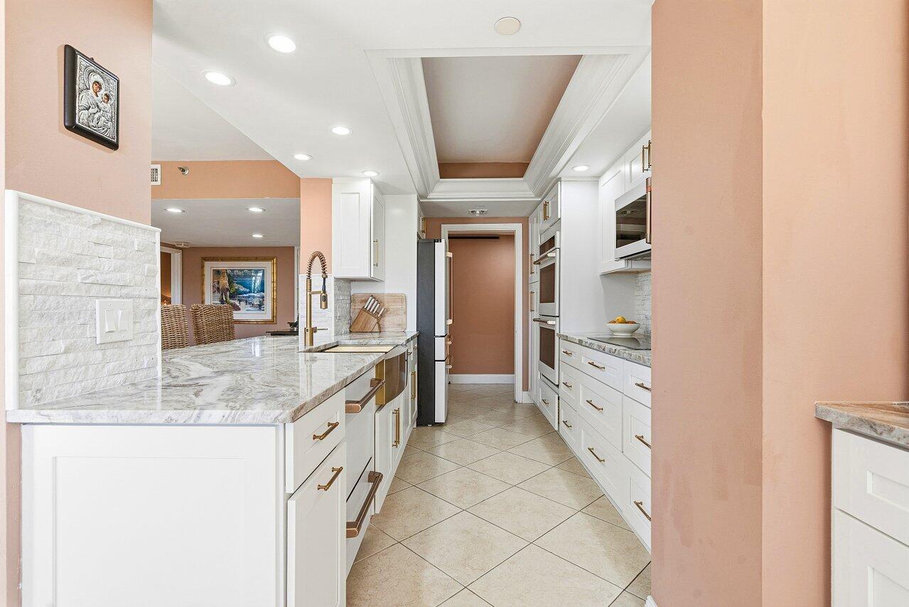 MARTINIQUE 2 CONDO - Residential