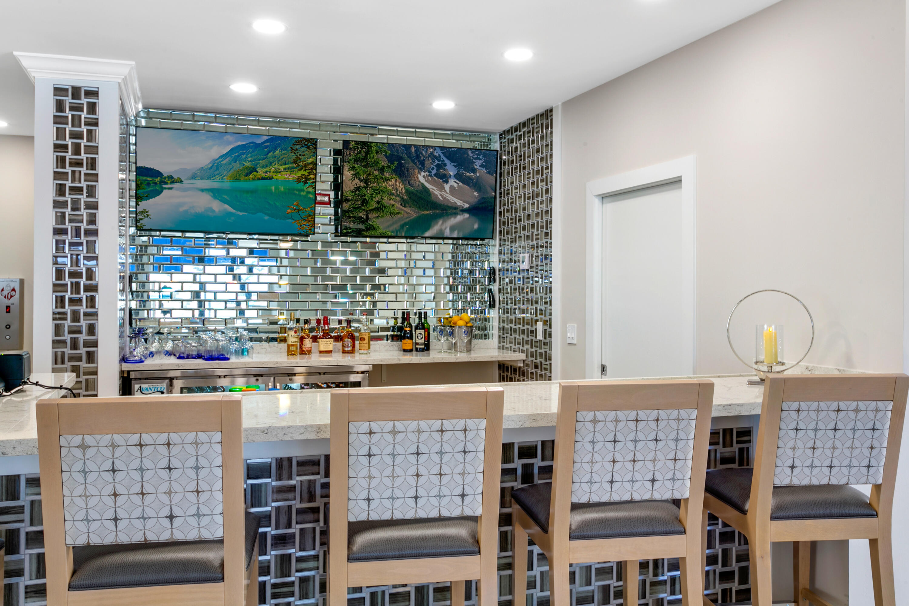 MARTINIQUE 2 CONDO - Residential