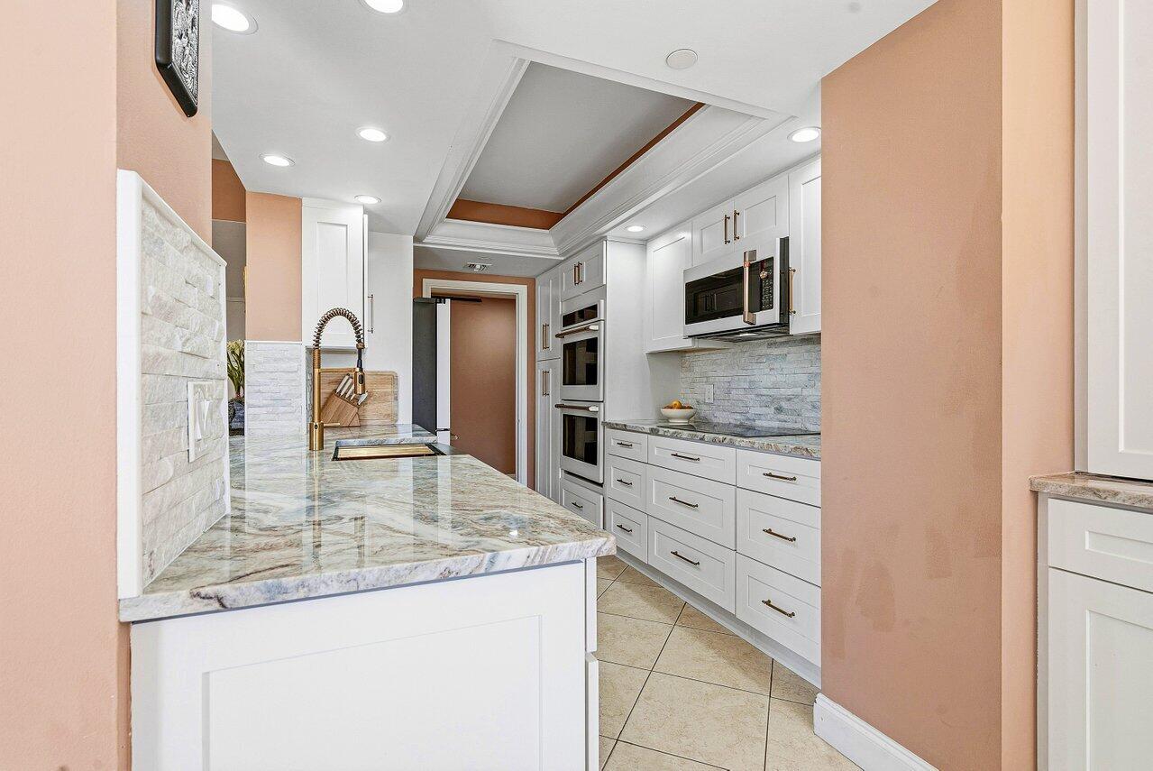 MARTINIQUE 2 CONDO - Residential