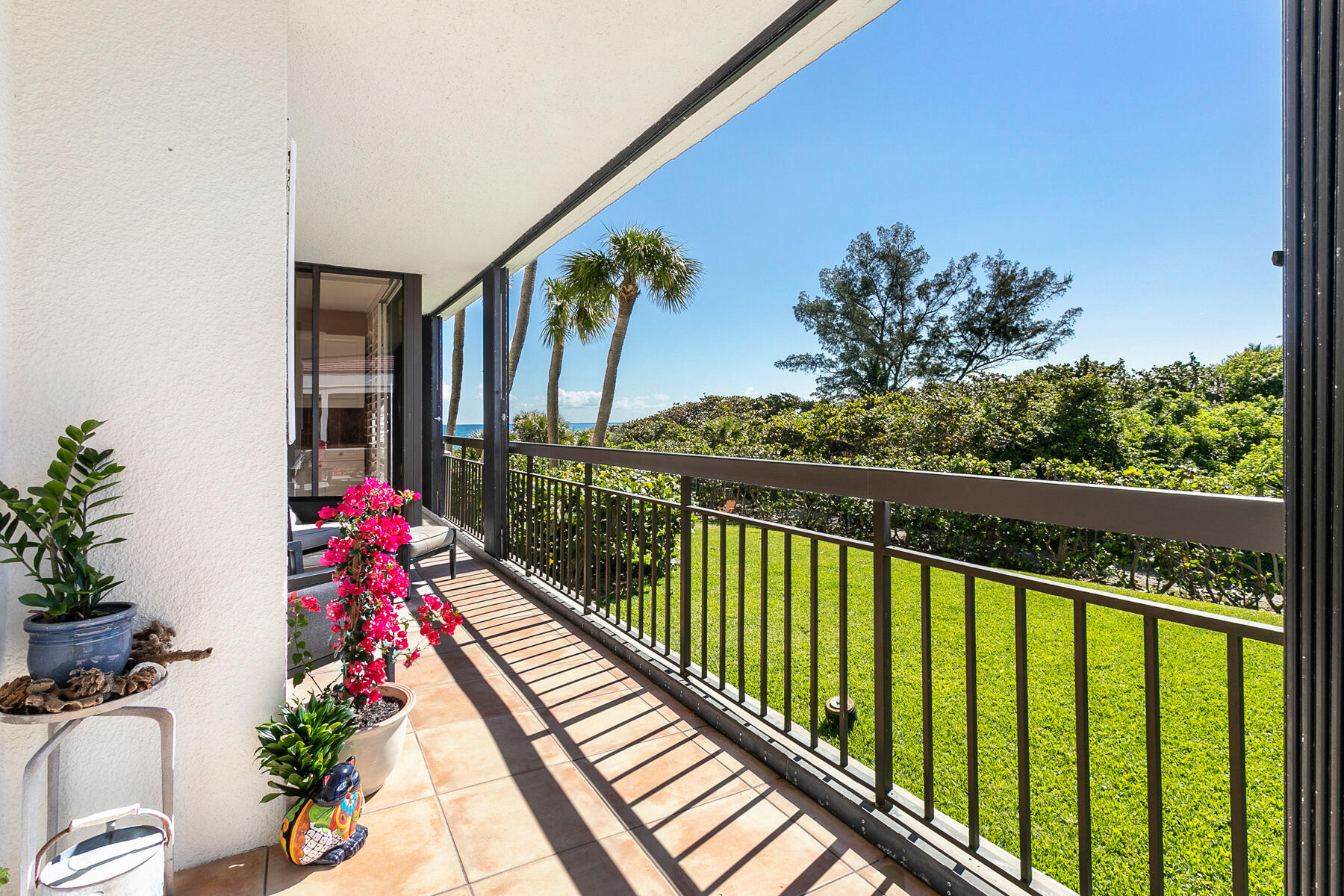 MARTINIQUE 2 CONDO - Residential