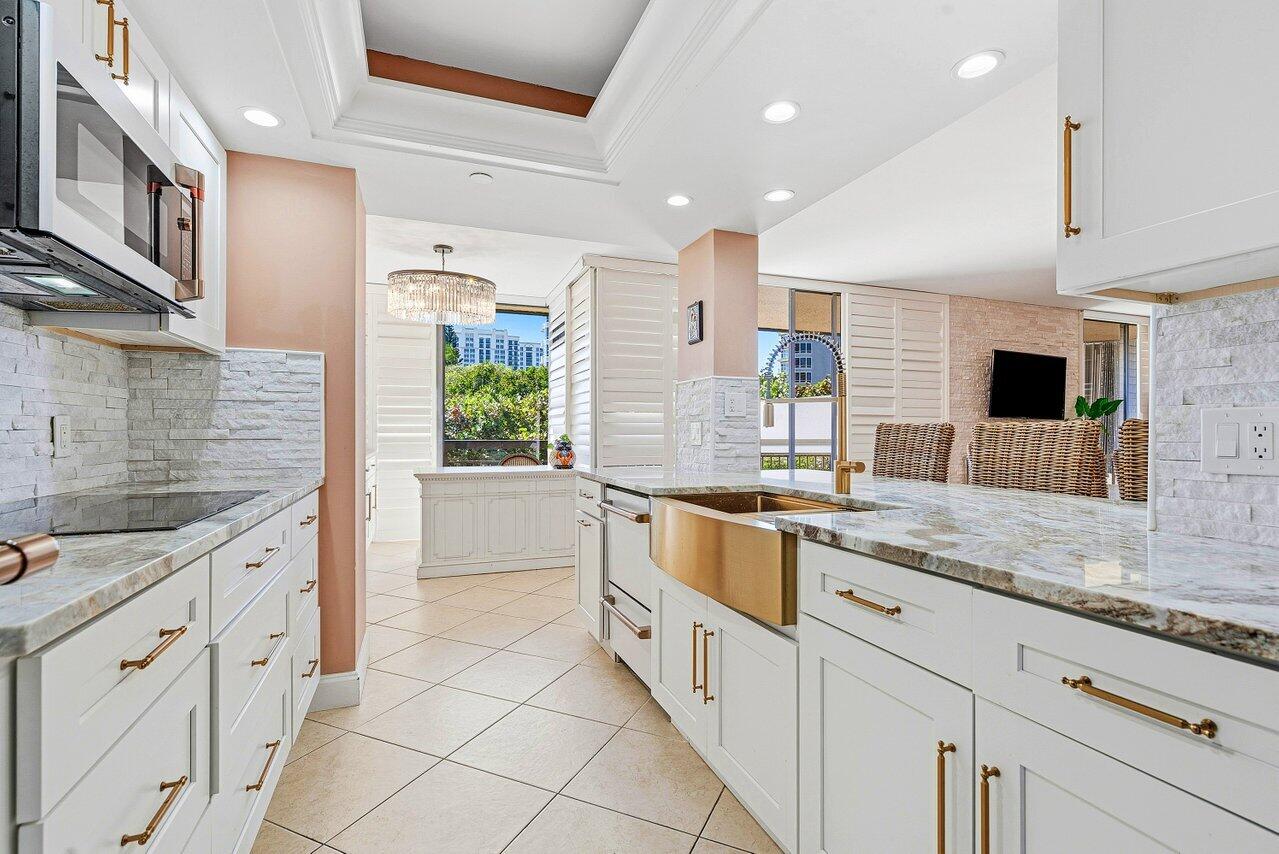 MARTINIQUE 2 CONDO - Residential