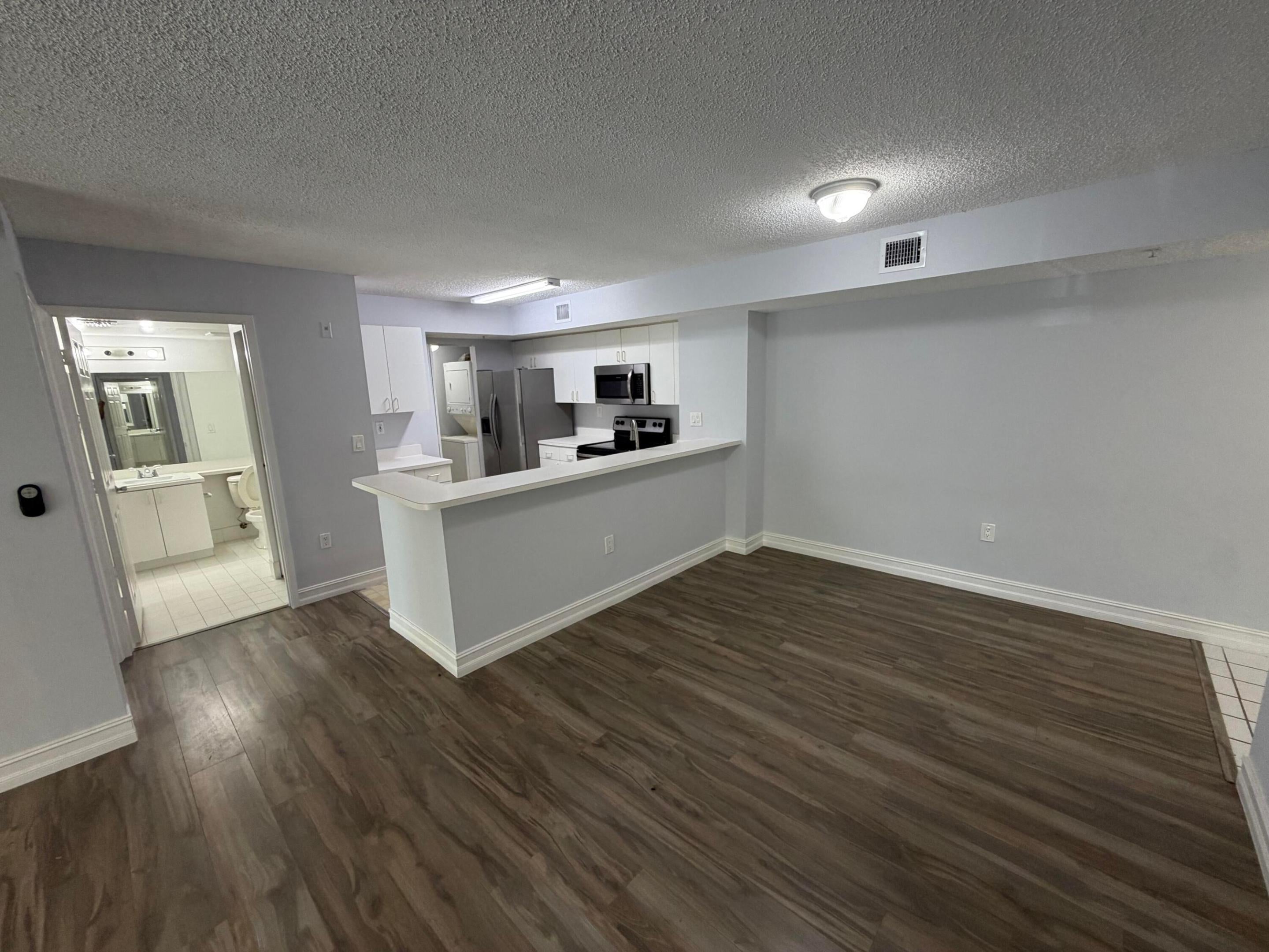 3874 Lyons Road 205-6