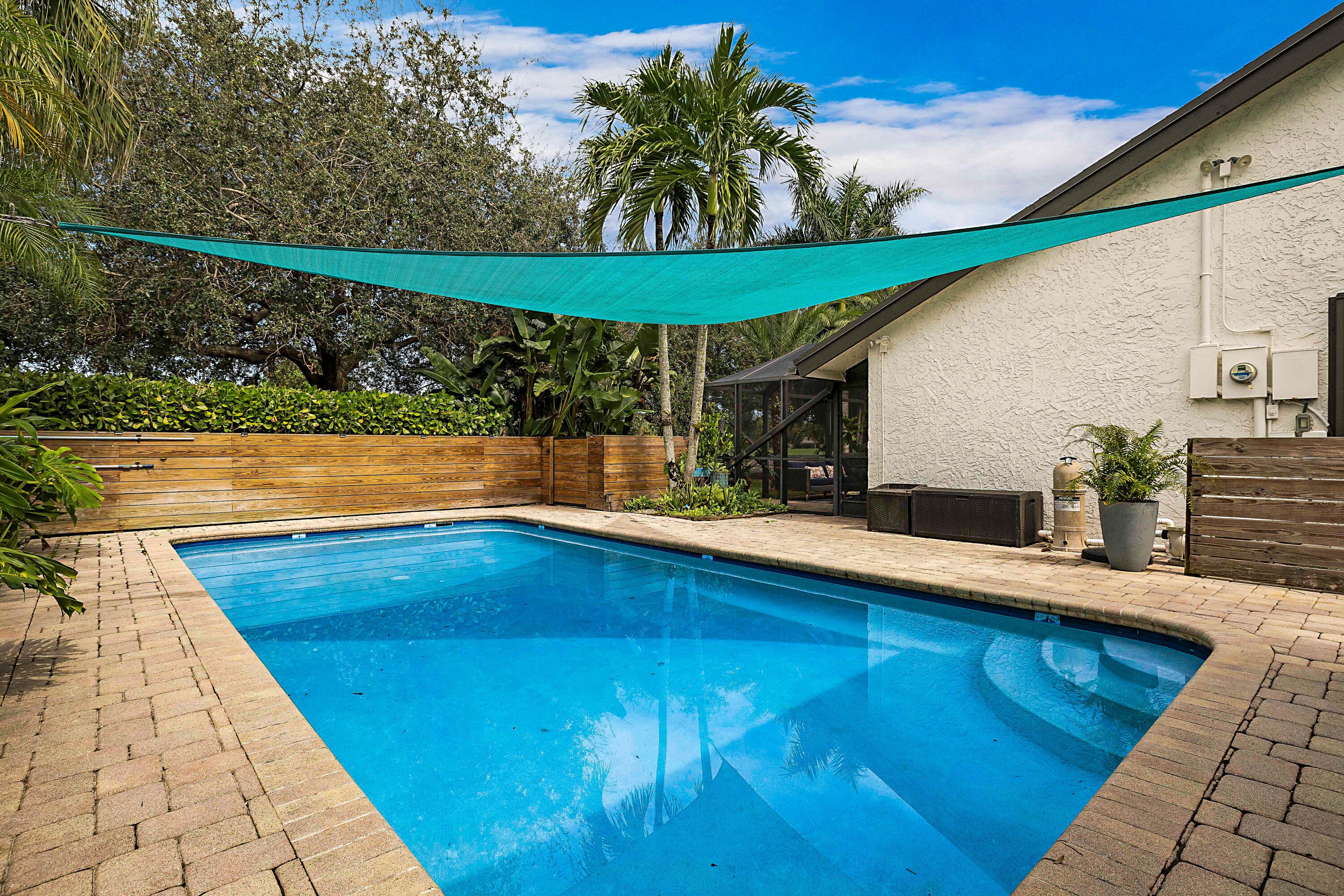 941 BAYBERRY POINT Drive
