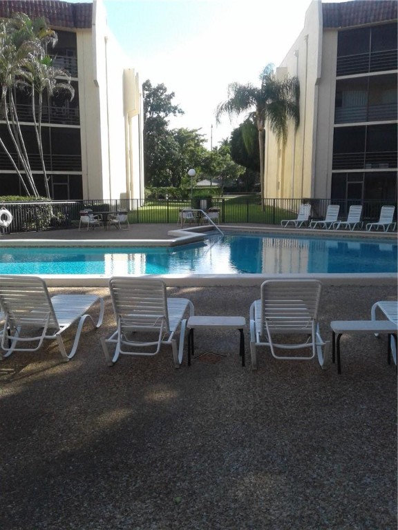 Plantation Club Condomini - Residential