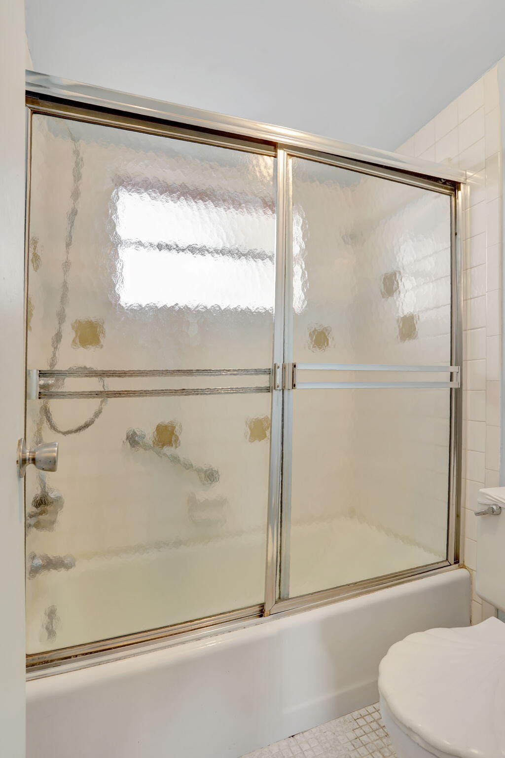 SAPPHIRE CONDO - Residential