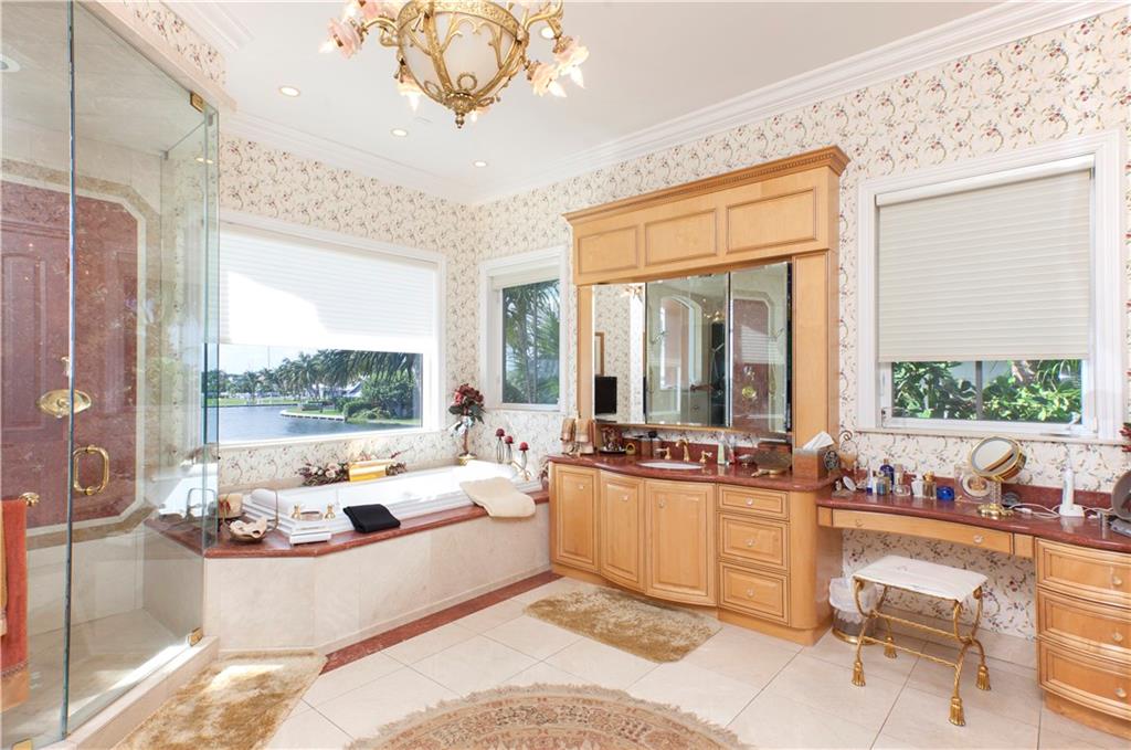 Rio Vista Isles - Residential