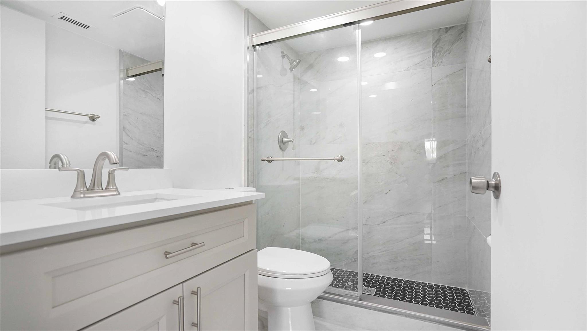 BOCA COVE - Residential Lease