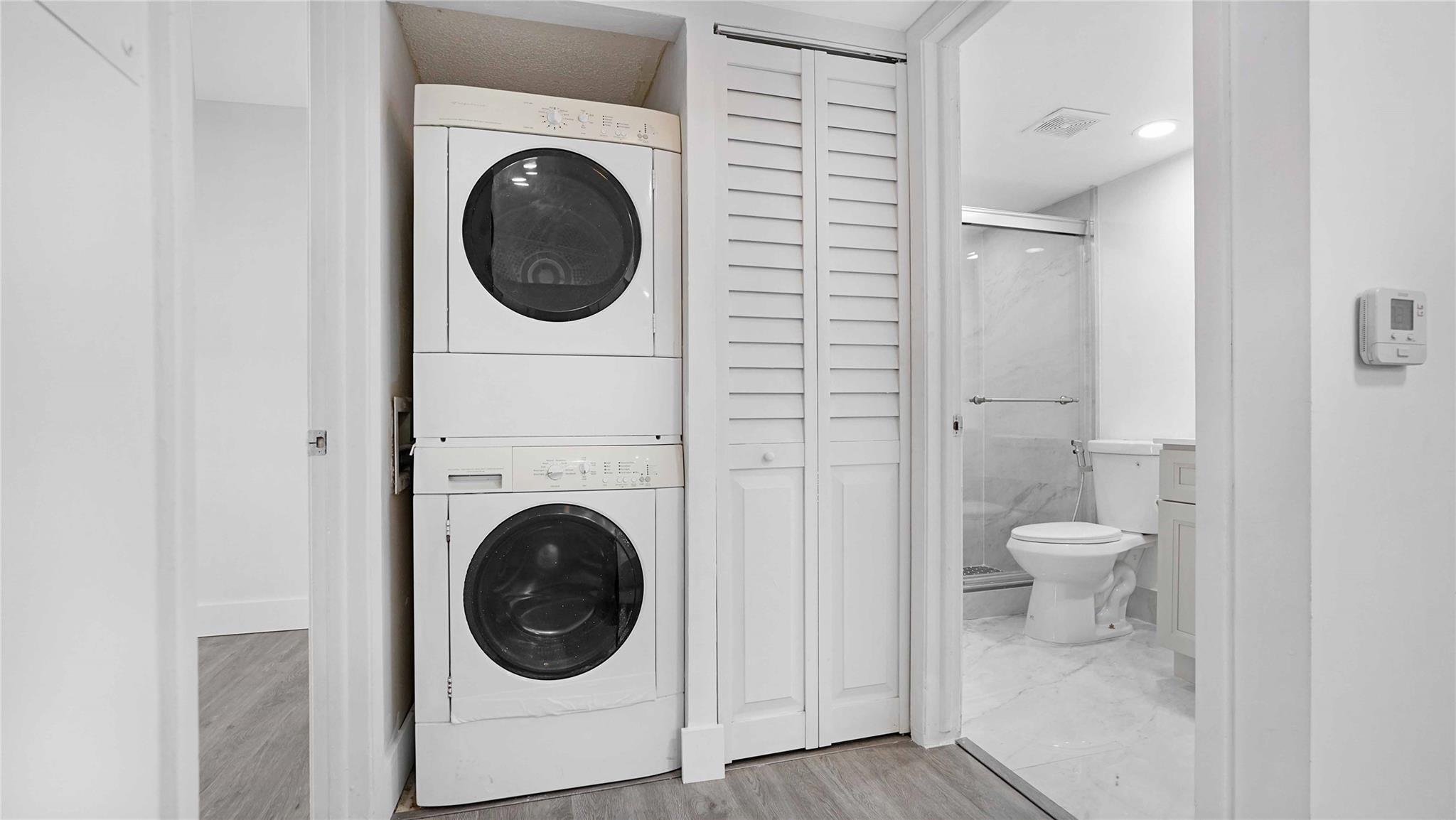 BOCA COVE - Residential Lease