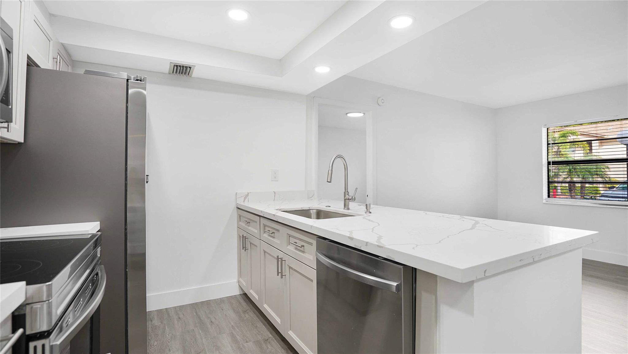 BOCA COVE - Residential Lease