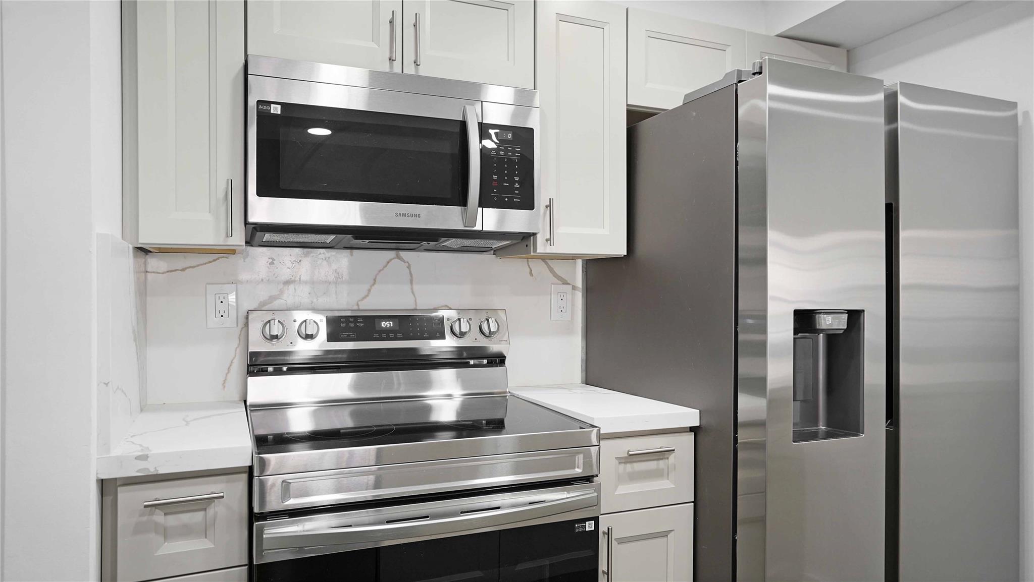 BOCA COVE - Residential Lease