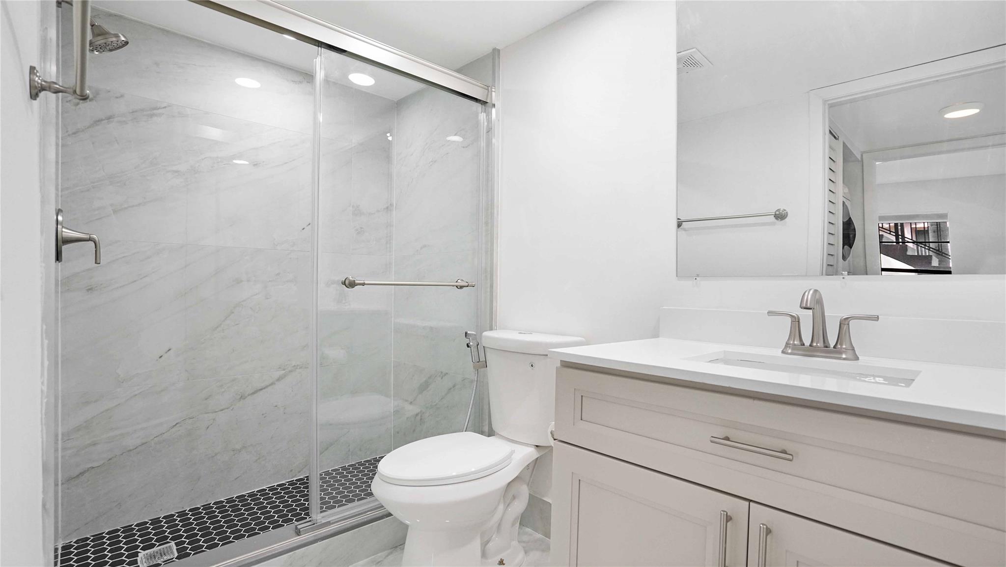 BOCA COVE - Residential Lease