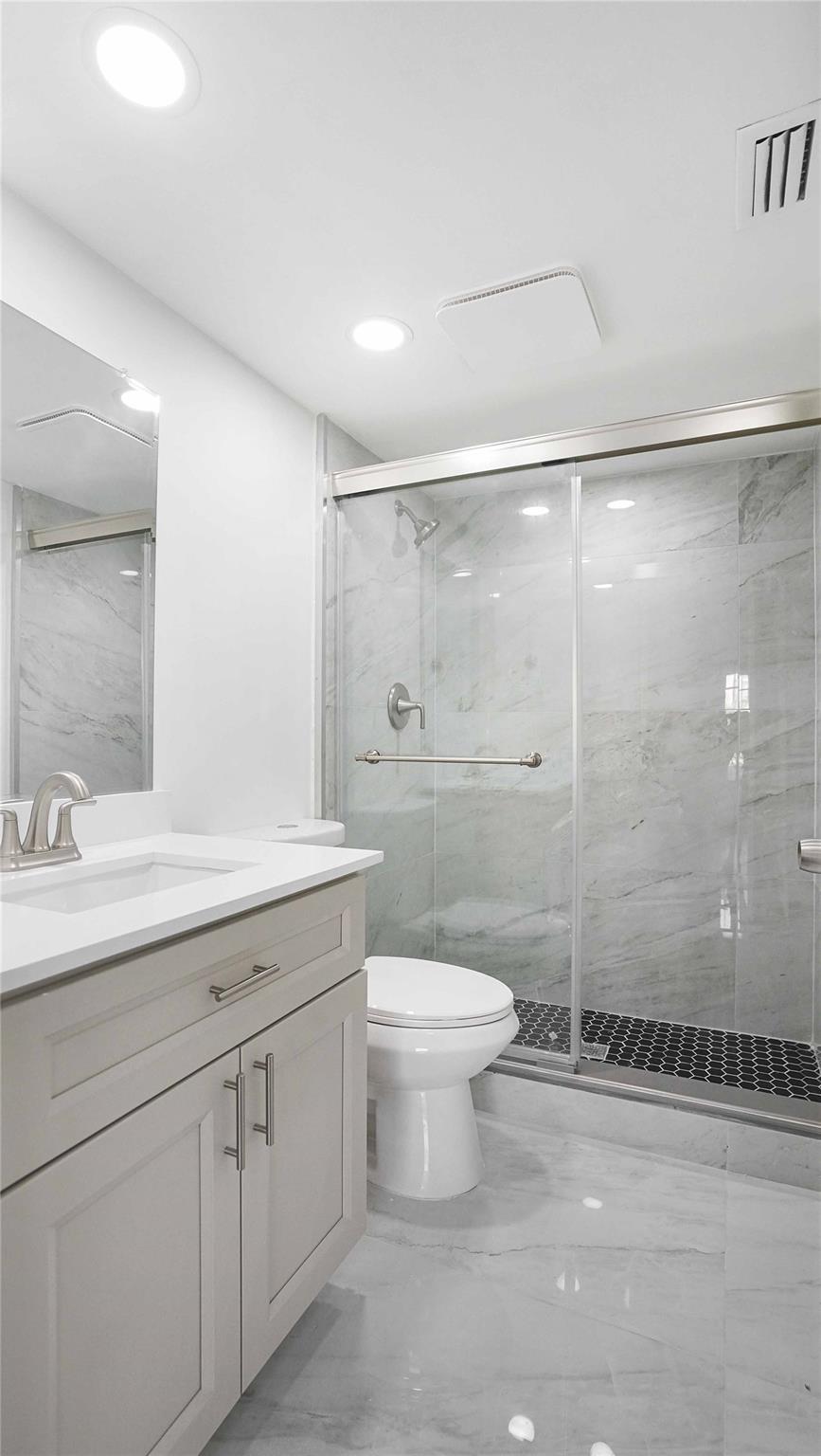 BOCA COVE - Residential Lease