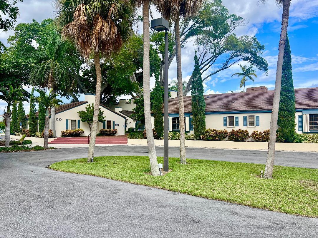 1230 S Federal Highway 101, 102, Boynton Beach, FL, 6000/$700,000 2 1230 S Federal Highway 101, 102