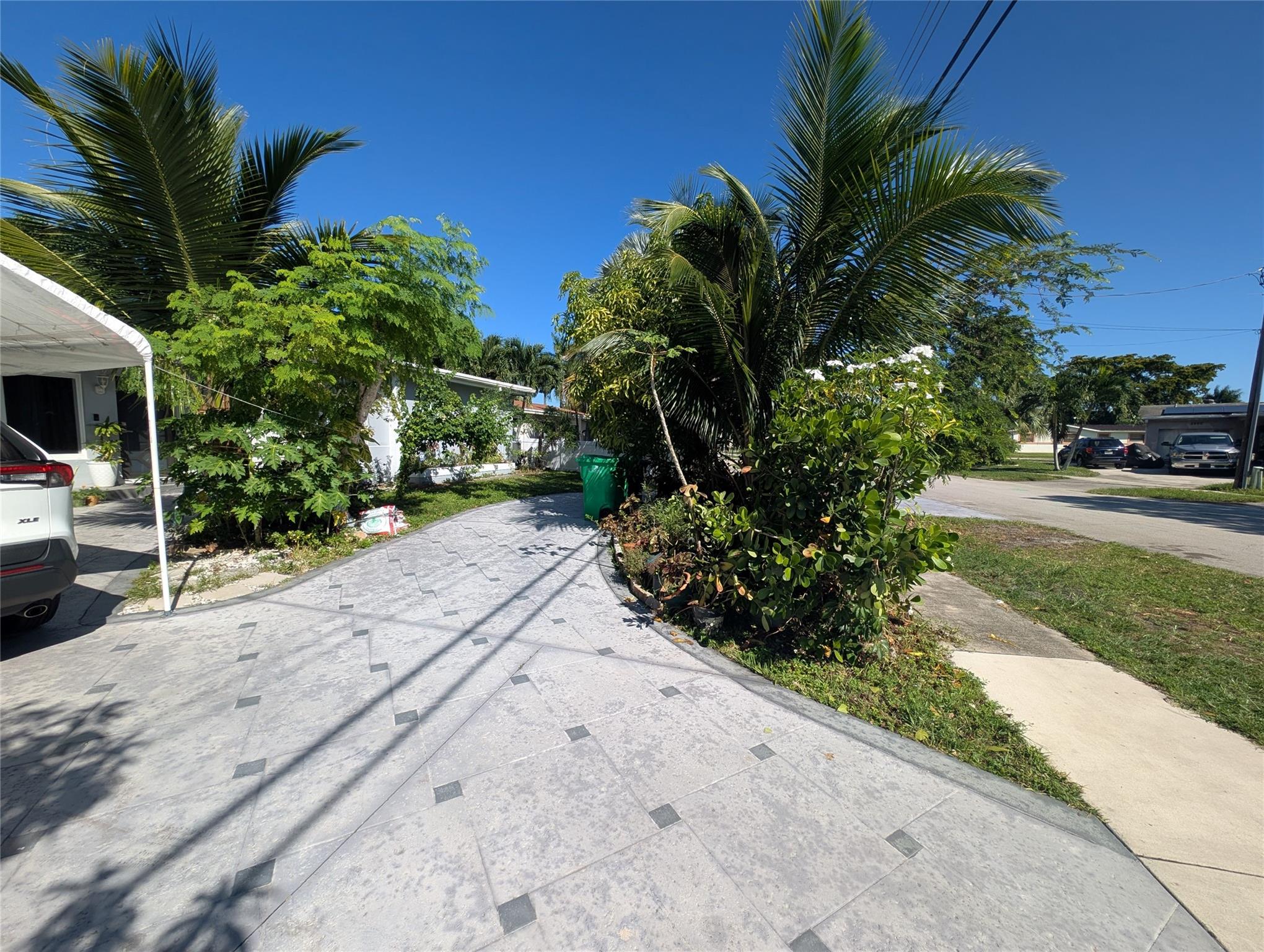 Sunrise Golf Village - Residential Lease