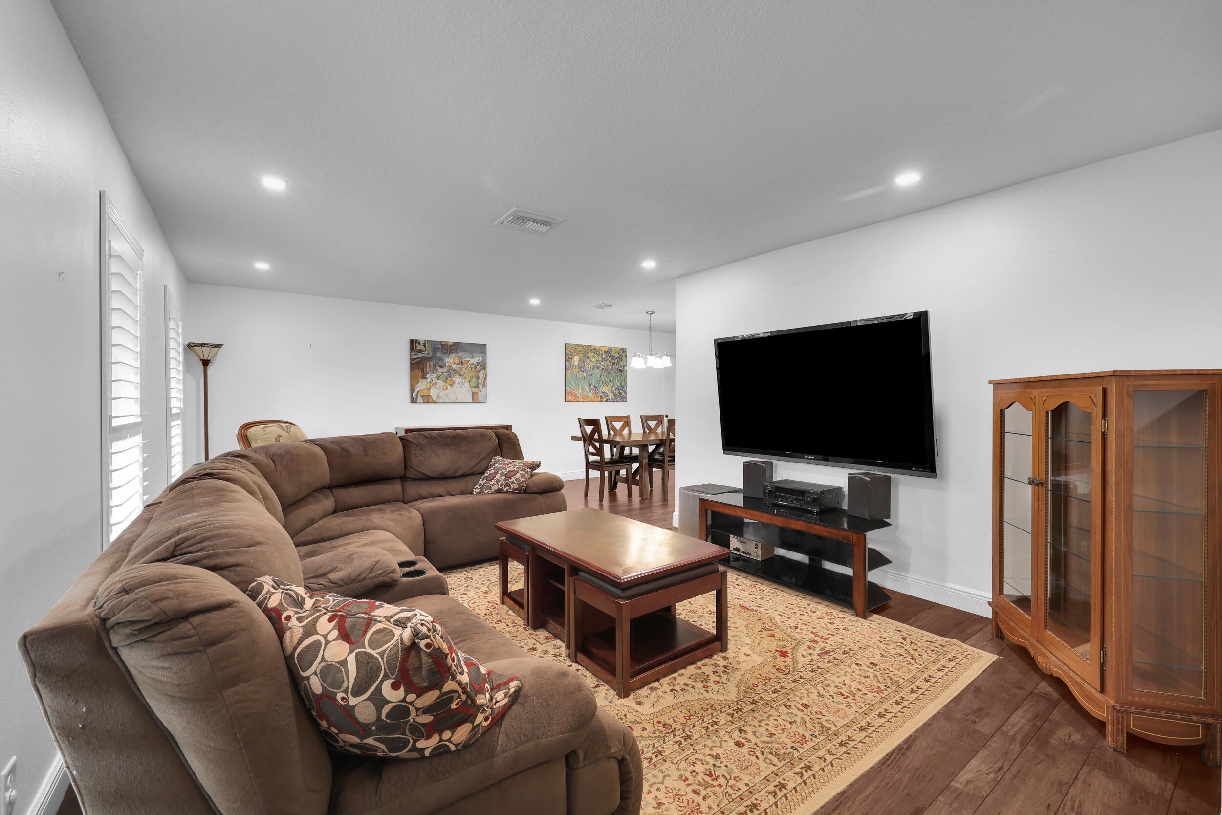 8412 NW 26TH Drive