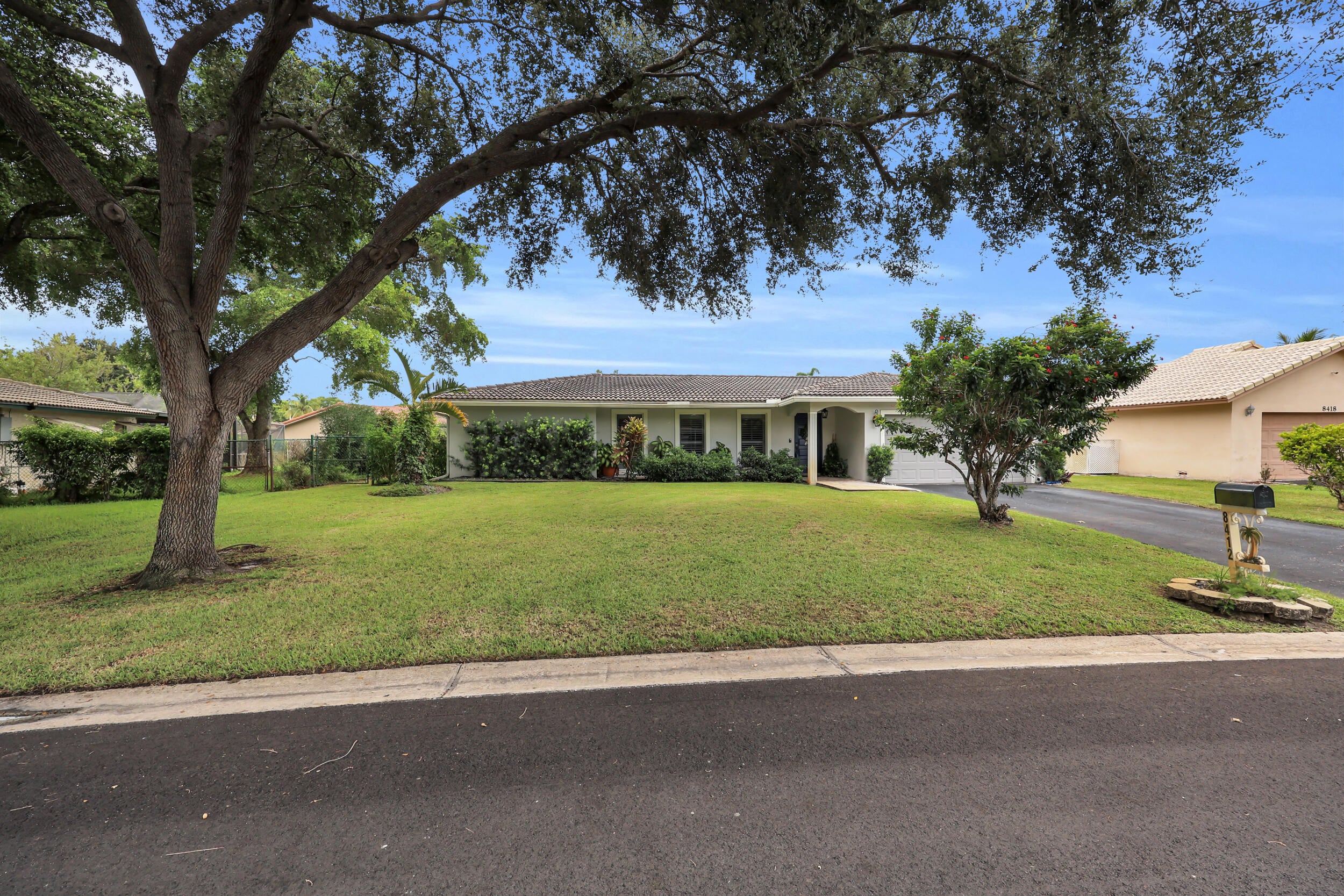 8412 NW 26TH Drive