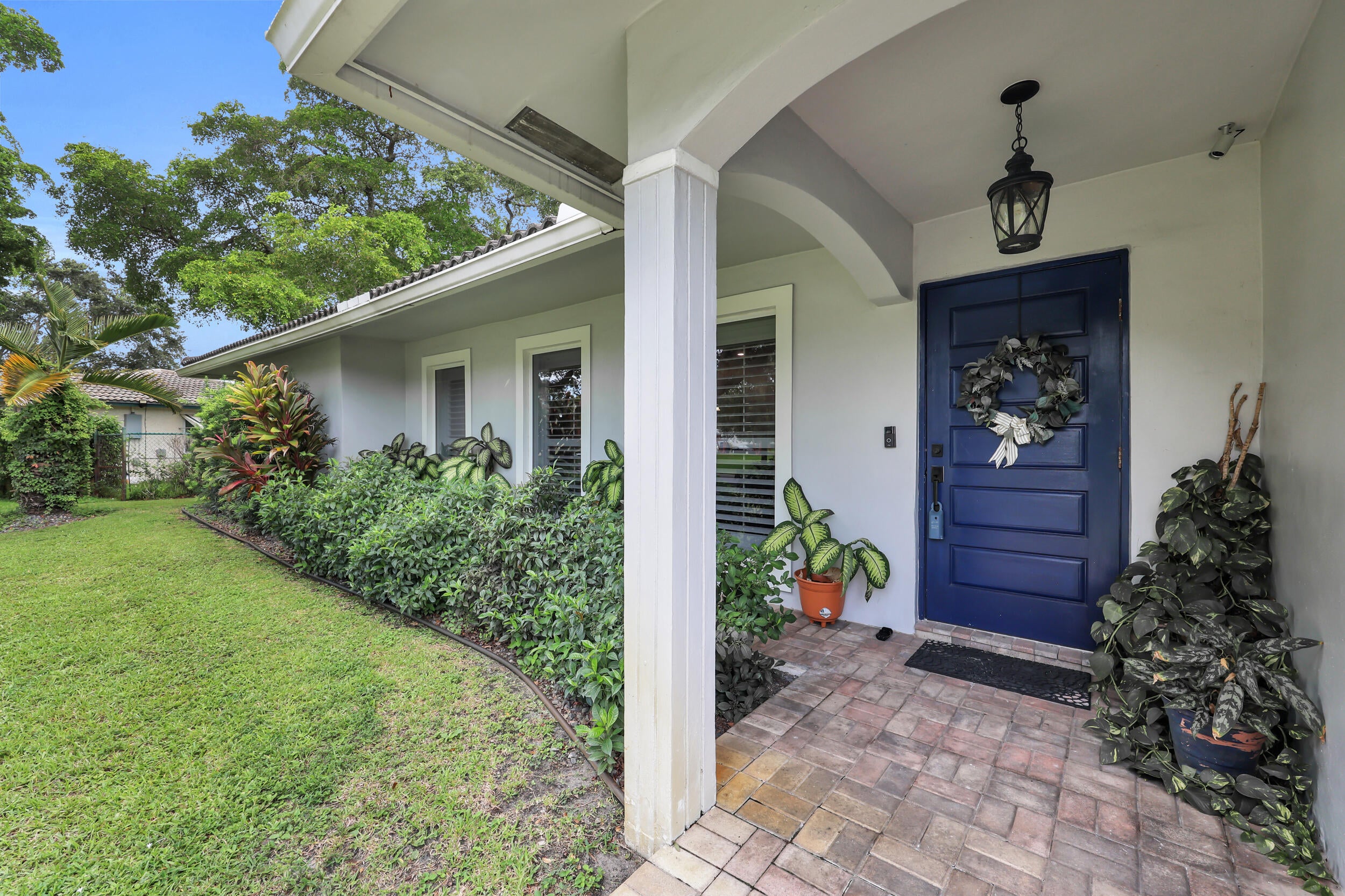 8412 NW 26TH Drive