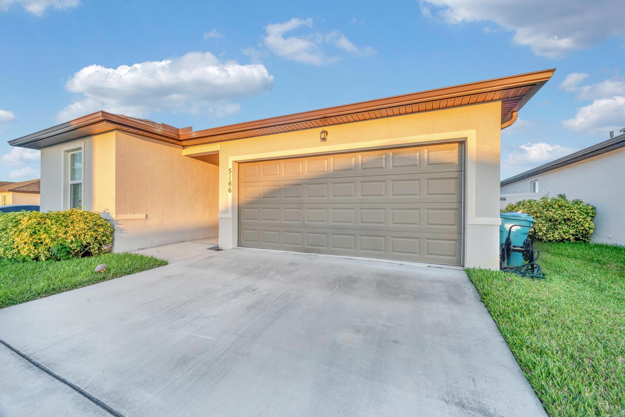 WATERSTONE PHASE ONE - Residential