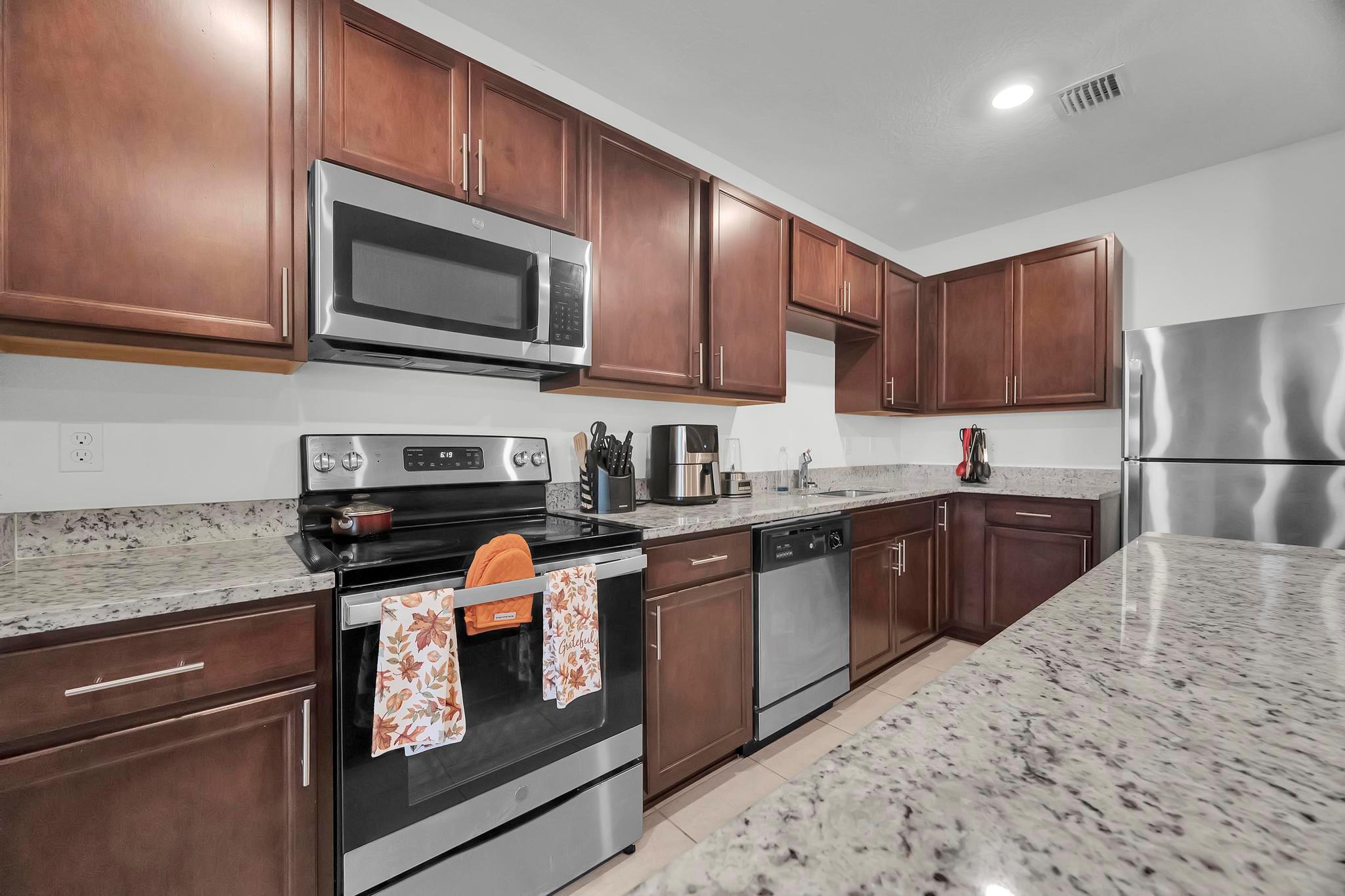 WATERSTONE PHASE ONE - Residential