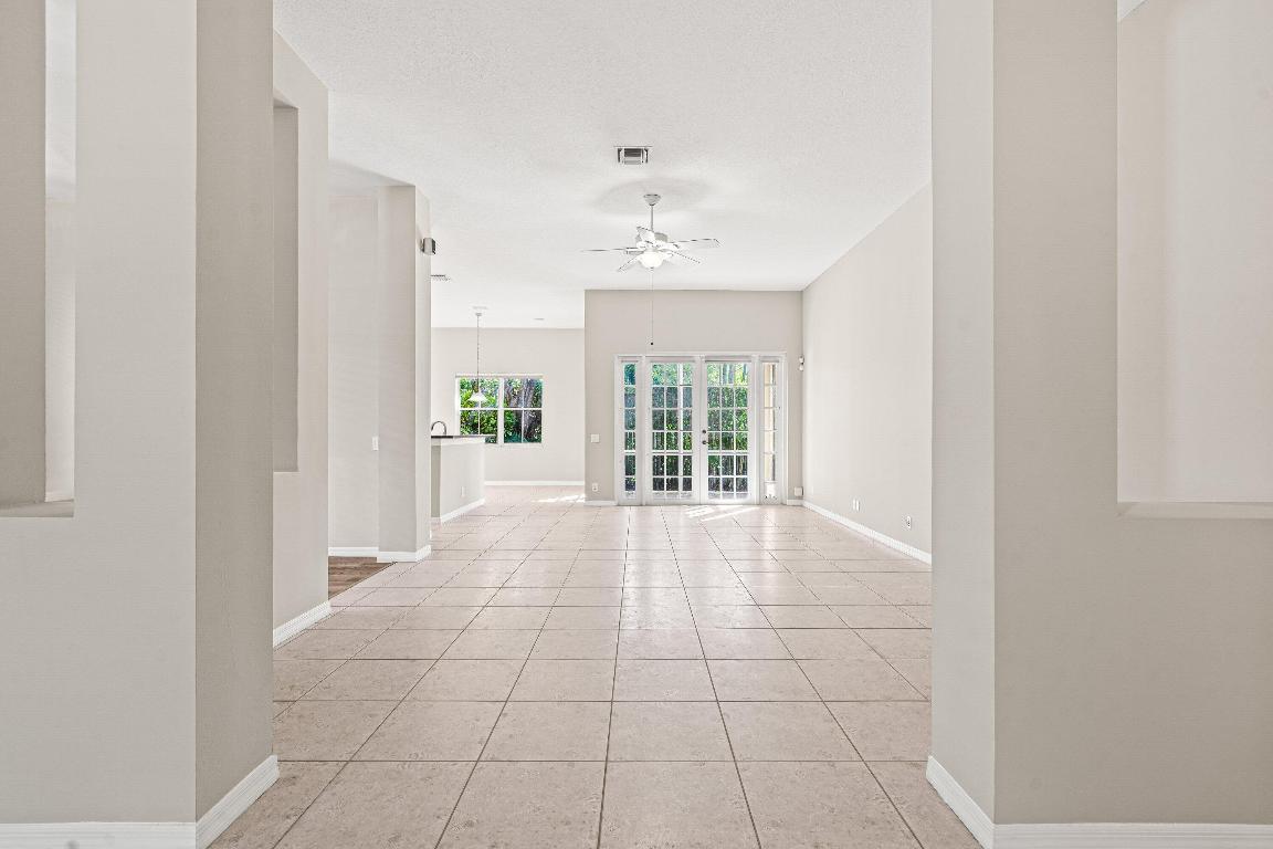 SECTOR 2-PARCELS 17 18 19 & 20 - Residential Lease