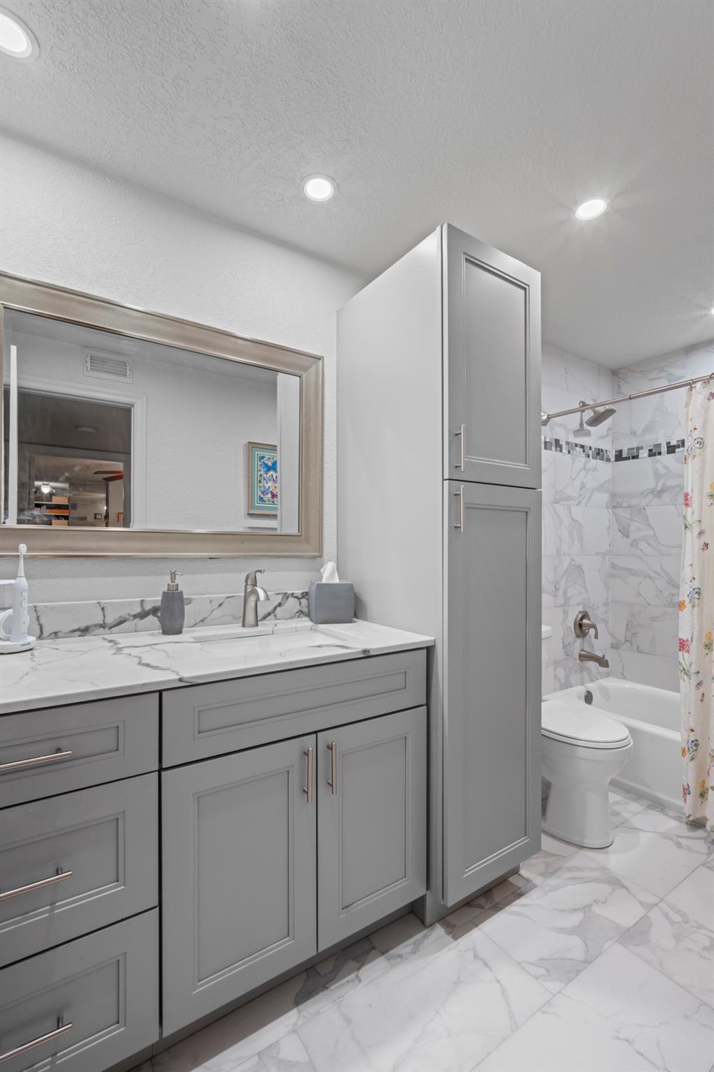 Waterford Courtyards - Residential