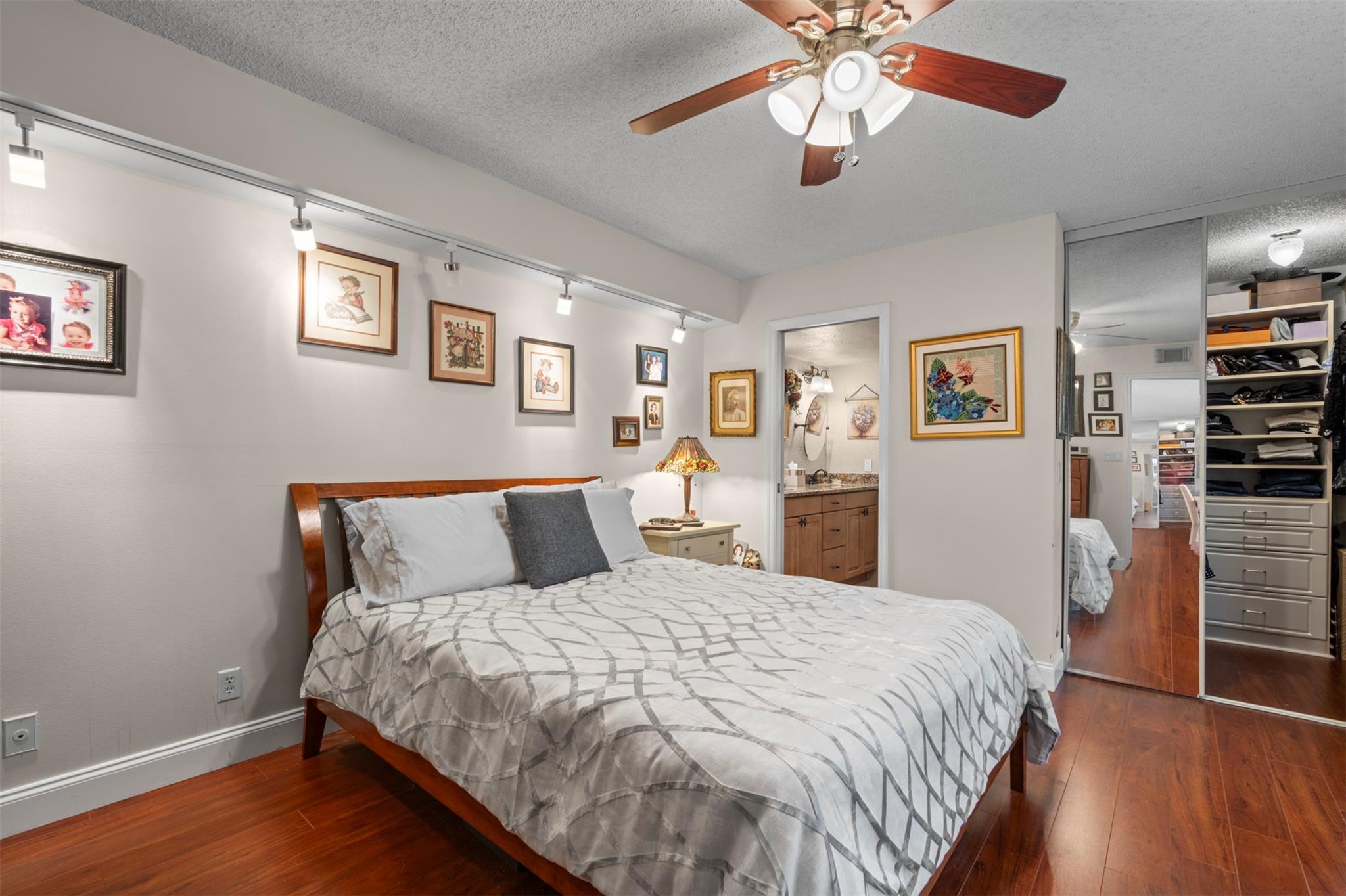 Waterford Courtyards - Residential