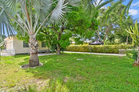 A home in Lake Worth Beach