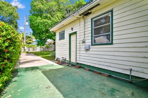 A home in Lake Worth Beach