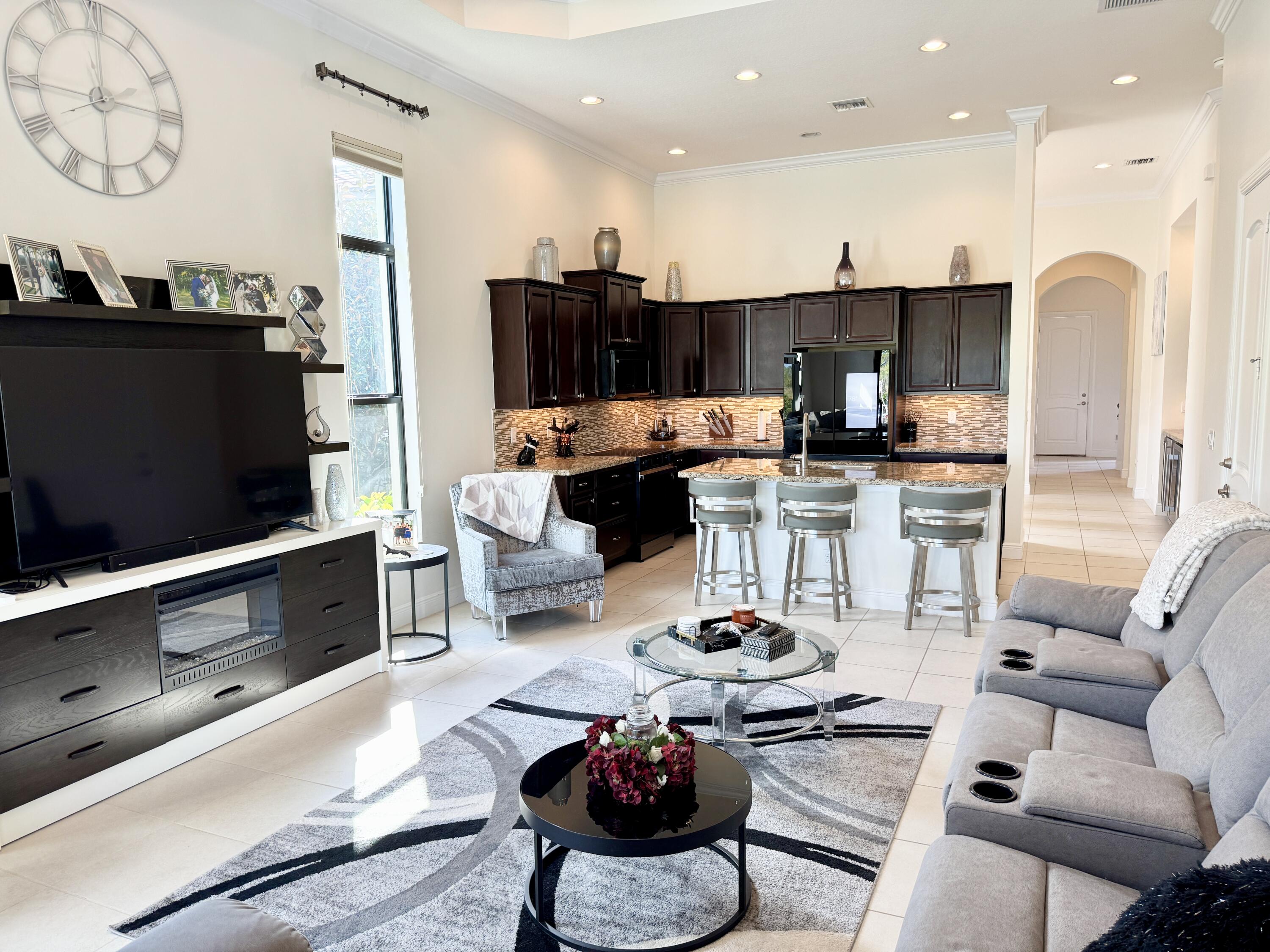 TESORO PLAT NO 20 - Residential