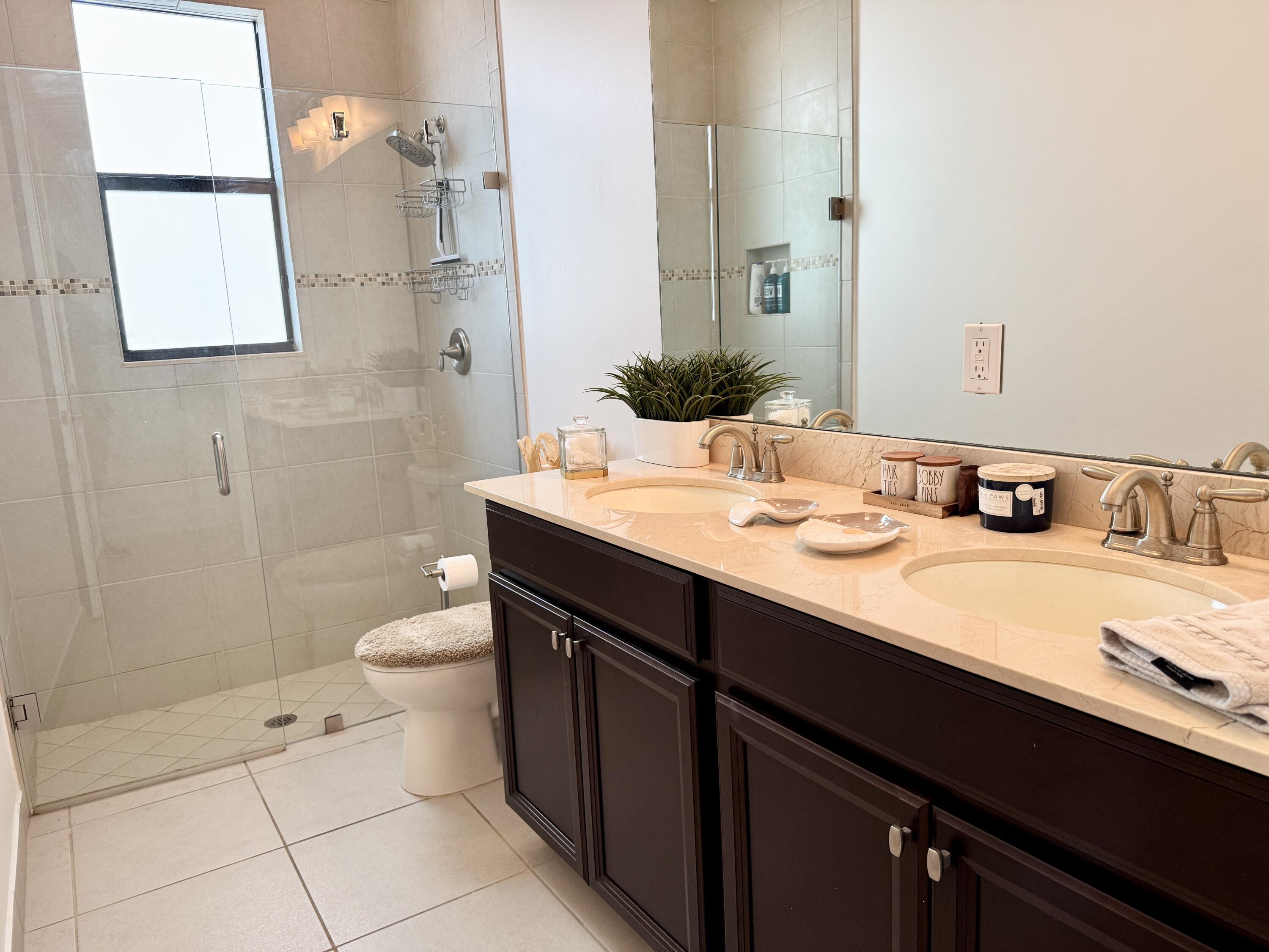 TESORO PLAT NO 20 - Residential