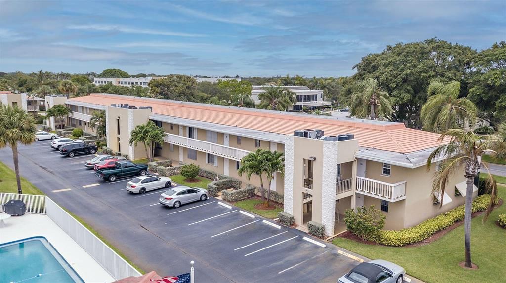 Photo of 415 Us Highway 1 #207, North Palm Beach, FL 33408 (MLS # R10725495)