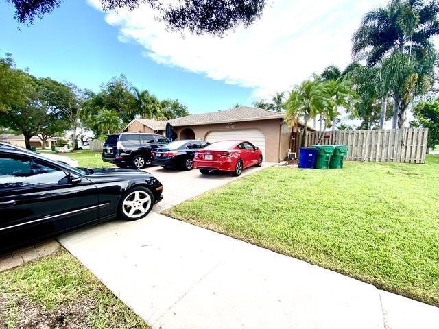 5040 SW 117th Way