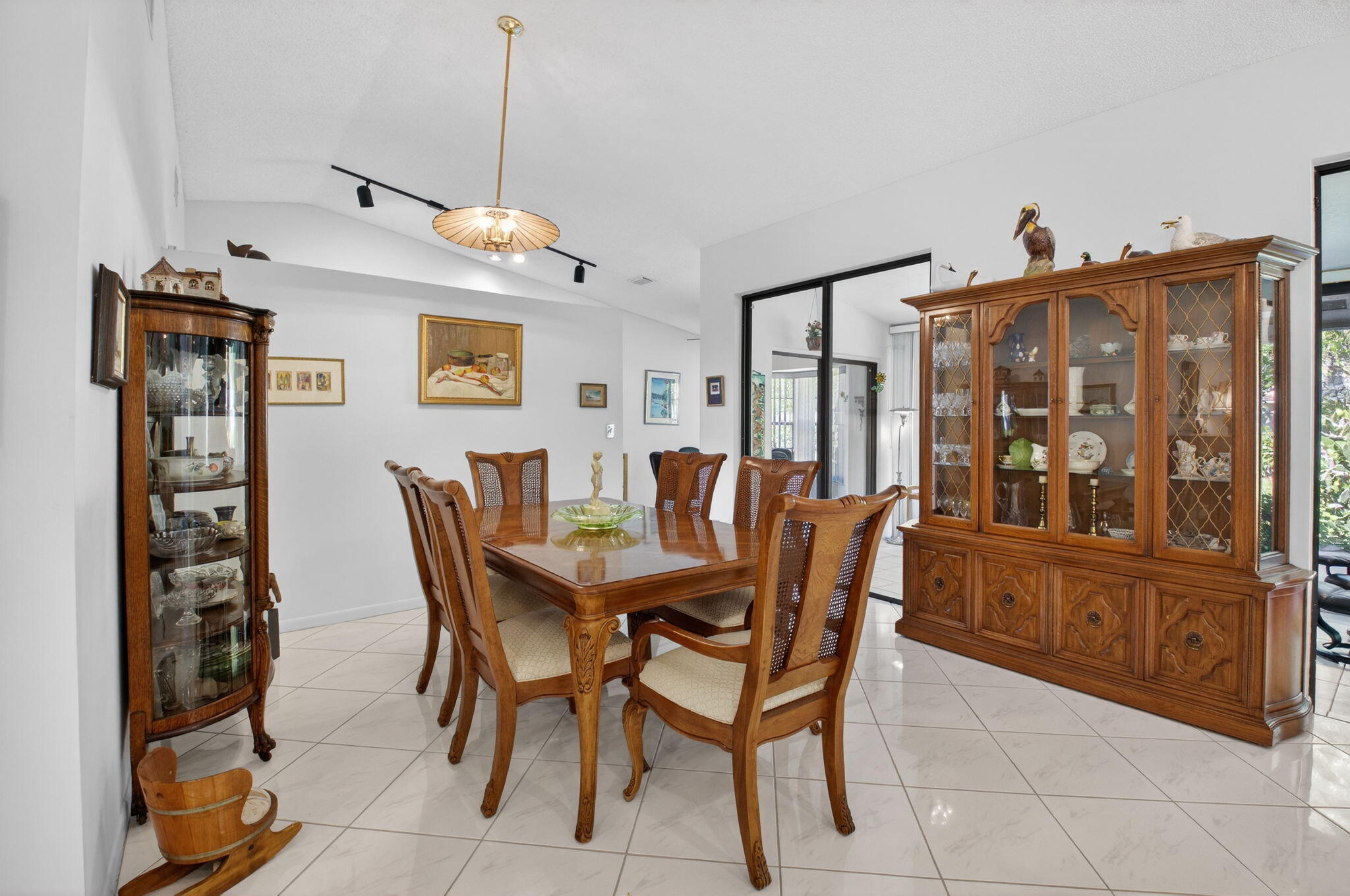 WINDWARD PALM BEACH - Residential