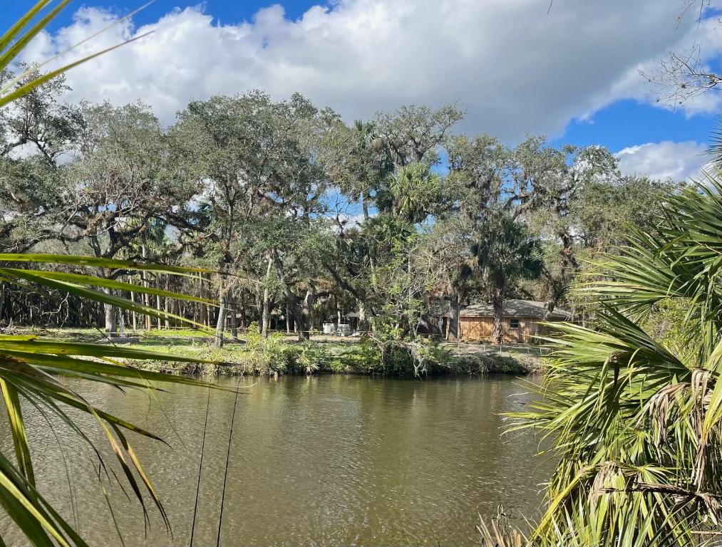 WHITE CITY SUBDIVISION - Land