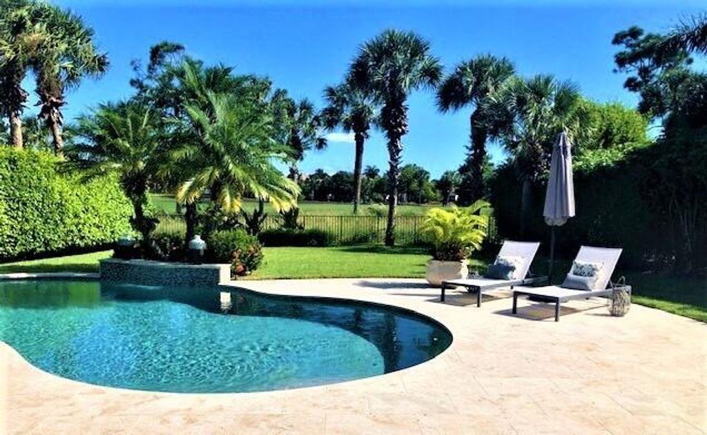 Photo of 138 Viera Drive, Palm Beach Gardens, FL 33418 (MLS # R10763730)