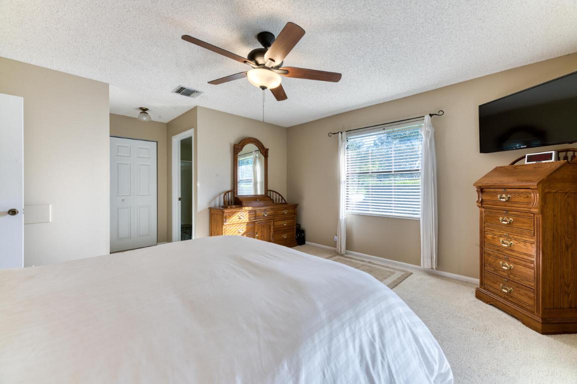 LOXAHATCHEE GROVES - Residential