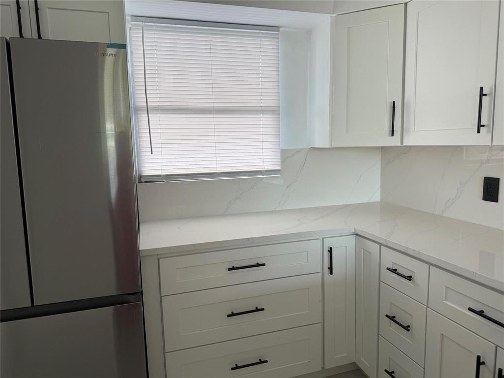 ROYAL PARK CONDO - Residential