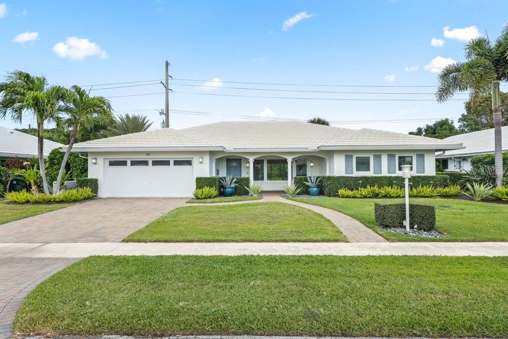 Photo of 745 Apple Tree Lane, Boca Raton, FL 33486 (MLS # R11049357)