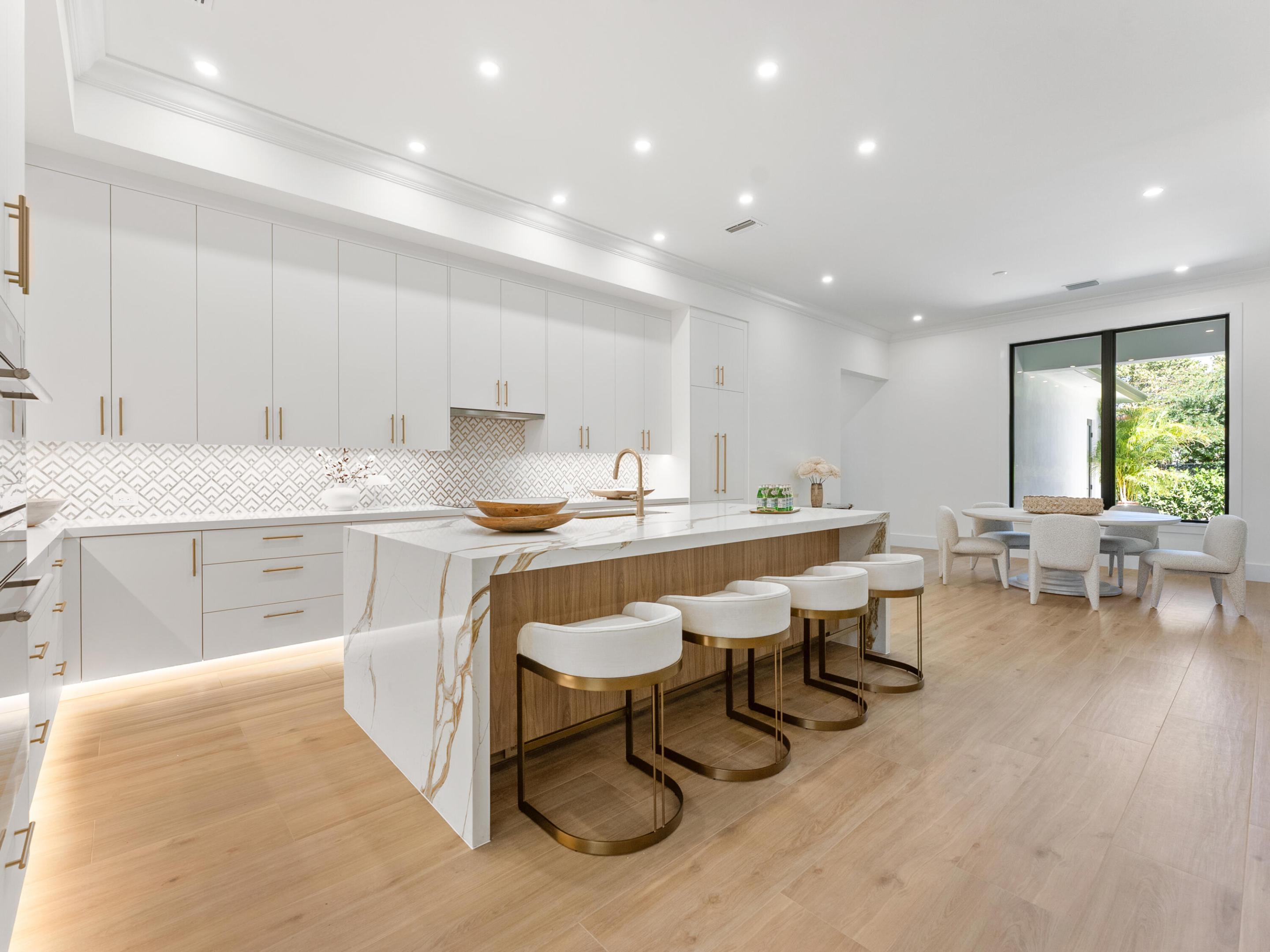 CHAPEL HILL - Residential