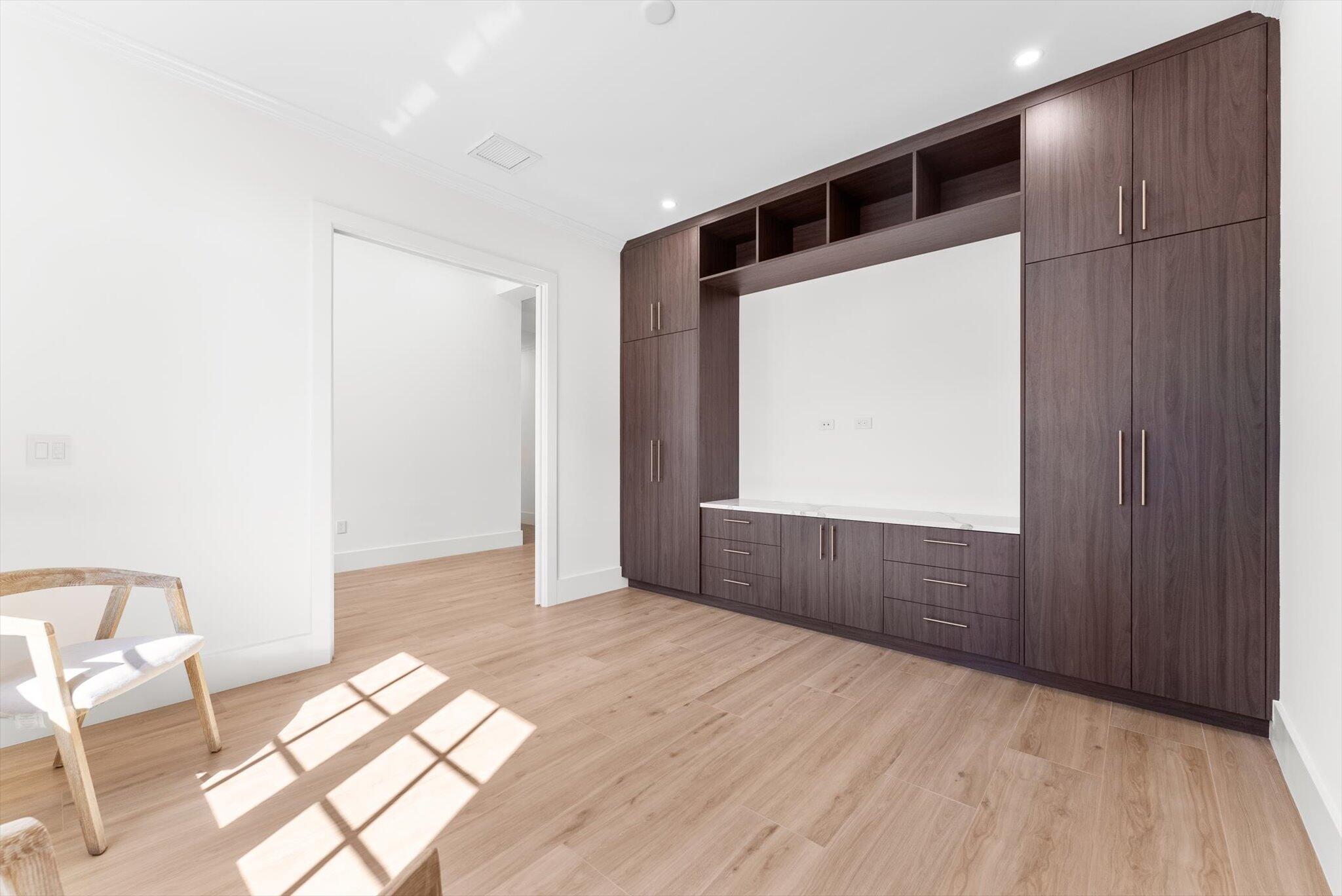 CHAPEL HILL - Residential